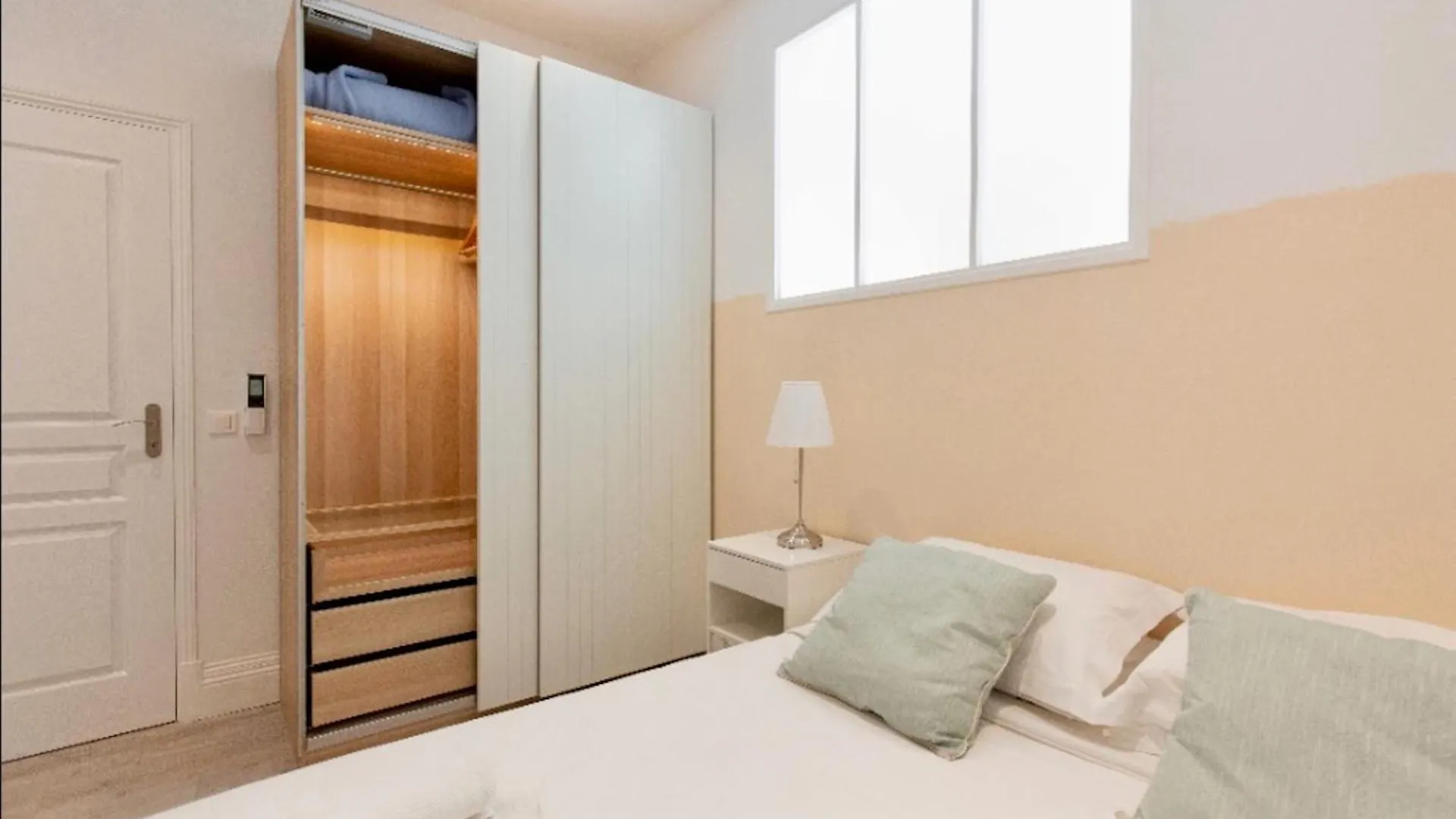 קאן Beach Hut * Green Oasis With Private Patio 10 Min To Palais & Beaches * Pet Friendly