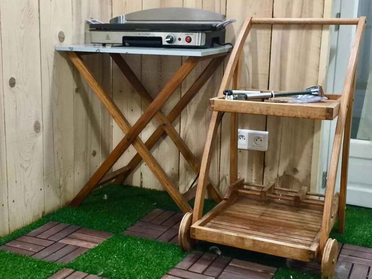 Beach Hut * Green Oasis With Private Patio 10 Min To Palais & Beaches * Pet Friendly Канны 0*,  Франция